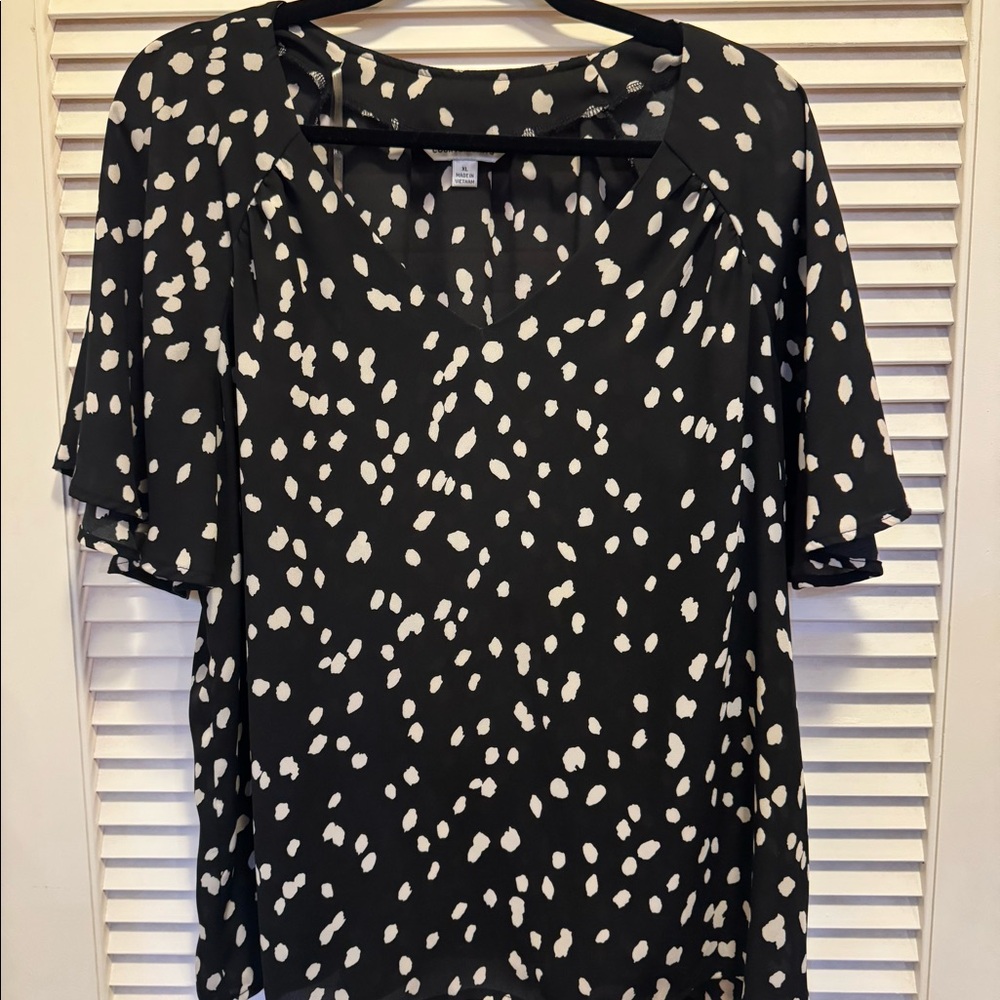 Polka dot black blouse